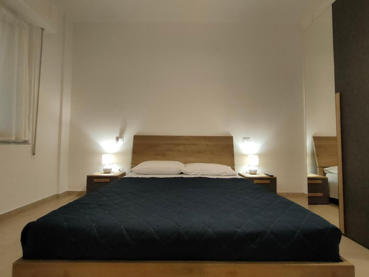 Apartamento La Casa Di Ewa - Pesaro Centro-Mare Exterior foto